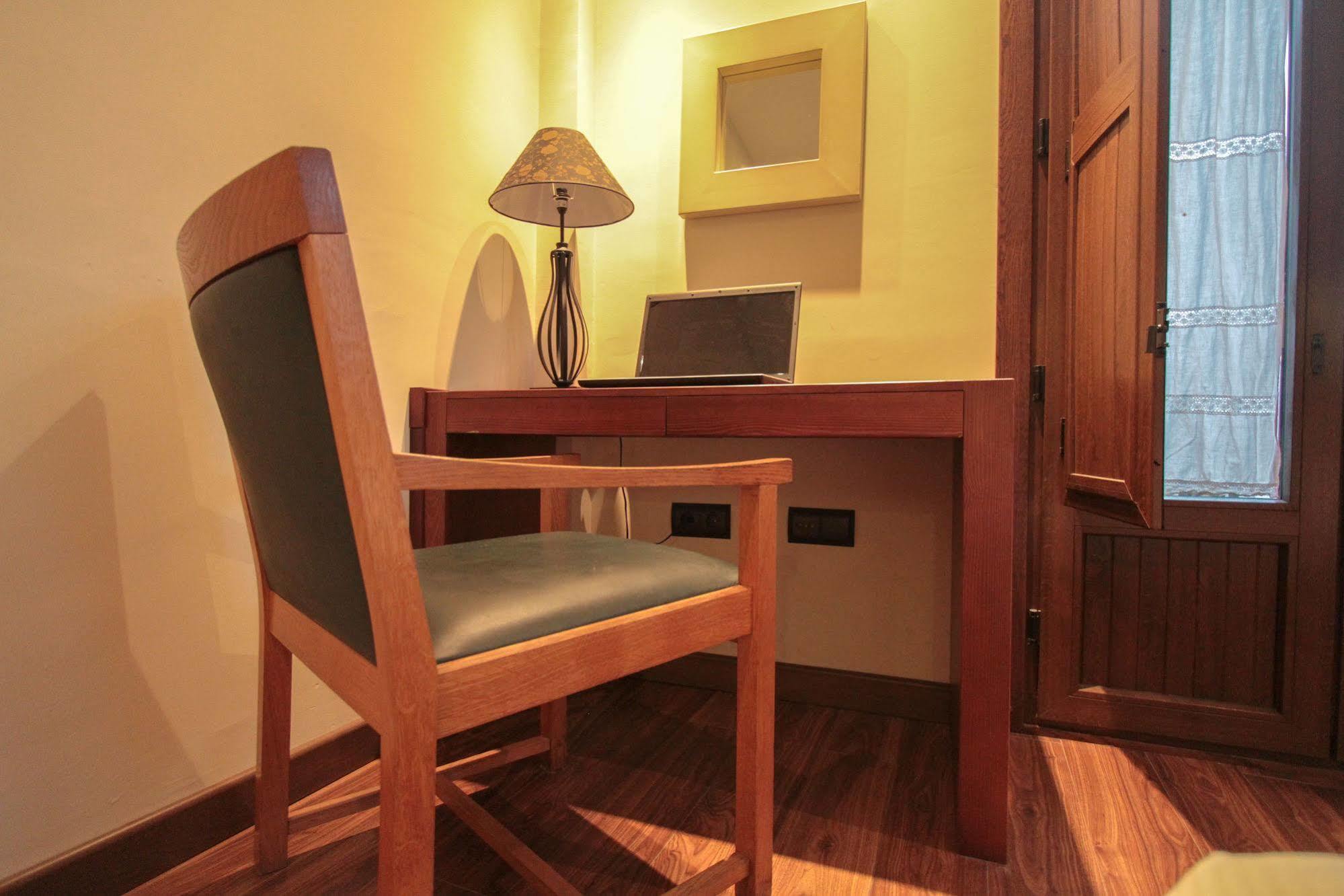 Apartamentos Turisticos Aguas De Víznar Exteriér fotografie